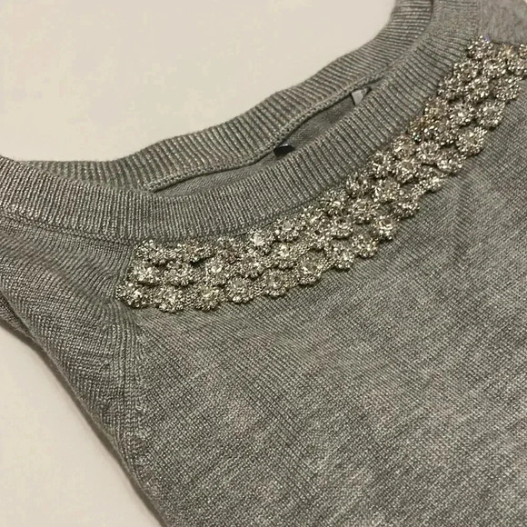 Chelsea &‎ Theodore Classy Sweater - Picture 2 of 6